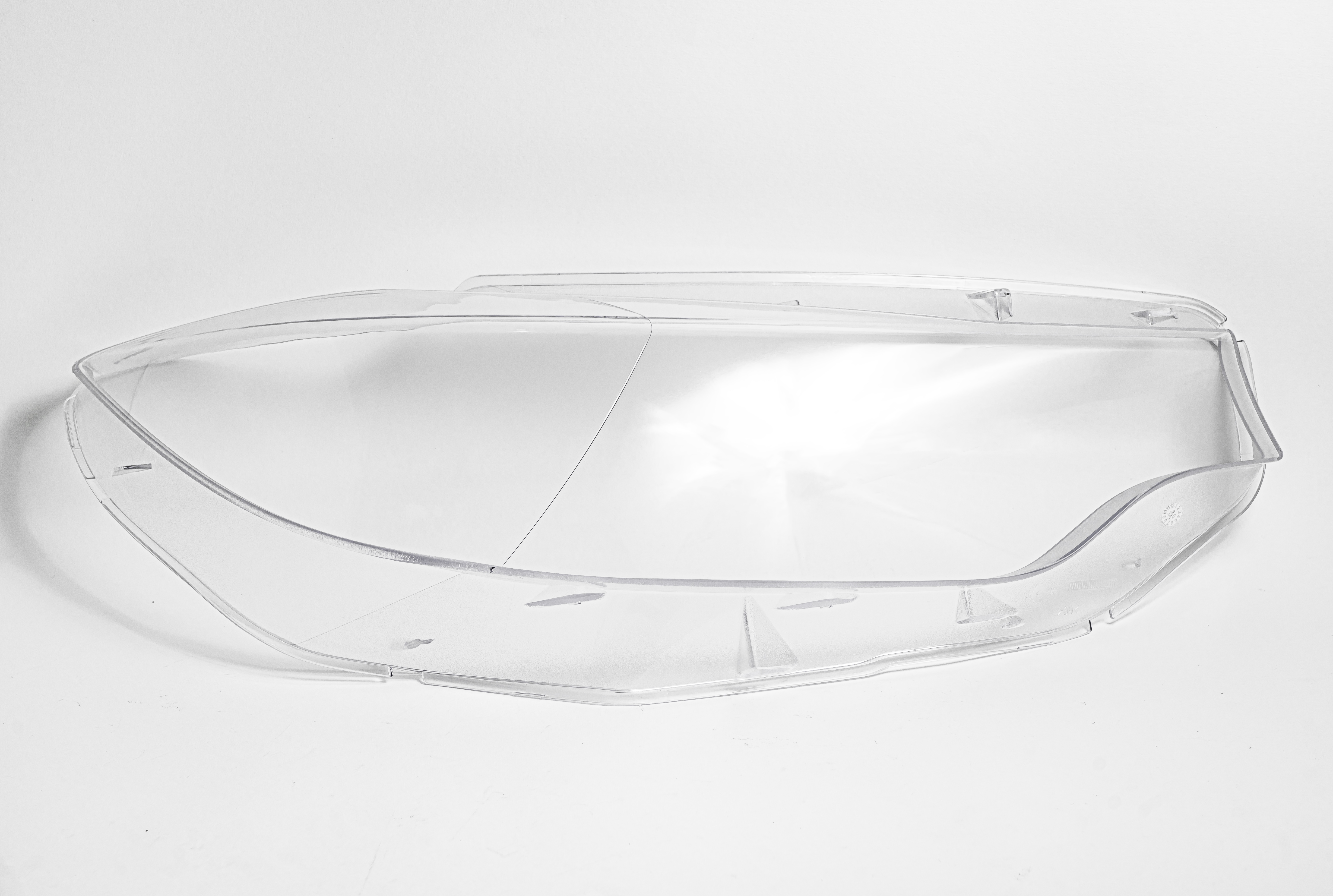 BMW 4 Series F32 2013-2017 Dešinės Pusės Žibinto Stiklas - Image 1